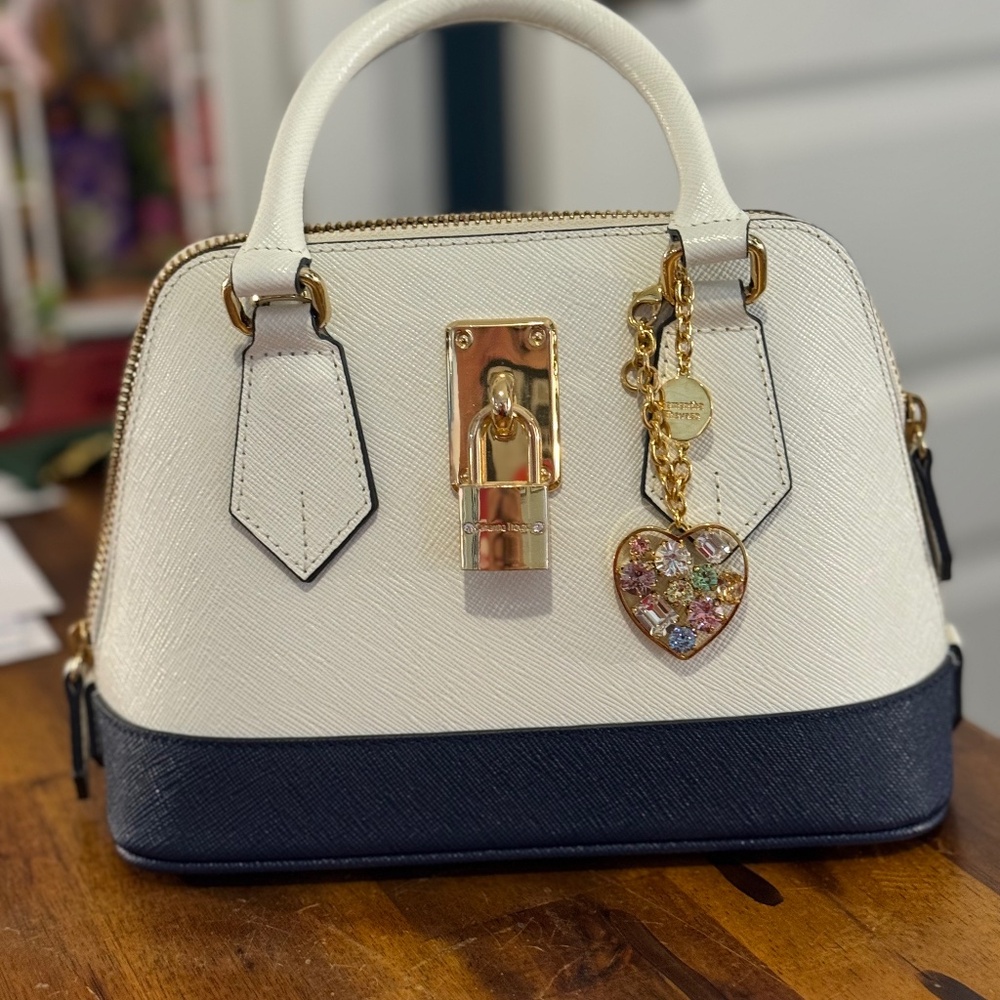 Samantha Thavasa Navy & White cross body